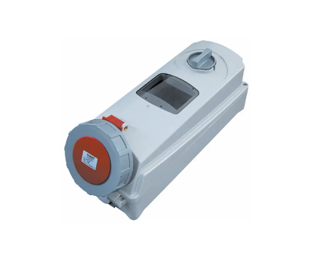 mce634067.png 63A 4P IP67 SWITCHED SOCKET 415V - Image 1