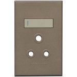 4x2 Single Socket Cover Plate VETI Plugs and Switches - Image 2